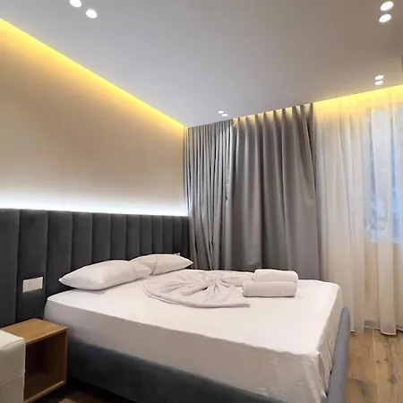 Apartmán Stylish With Good Location In *