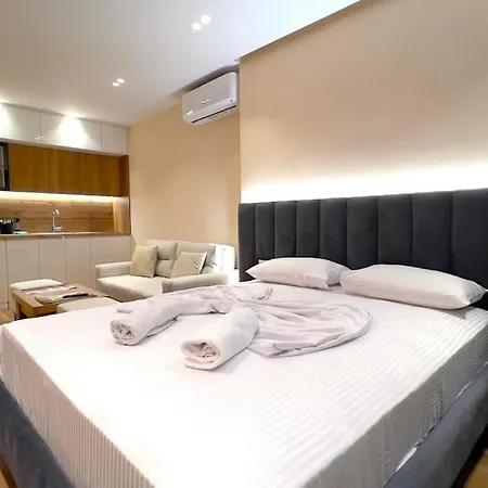 Apartment Stylish With Good Location In