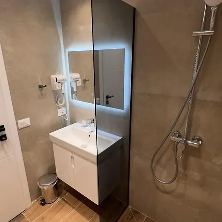 Stylish With Good Location In * Tirana